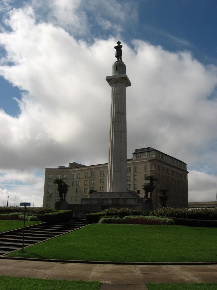 Lee Circle, New Orleans was at the center of criticism after removing the monument to Confederate General Robert E. Lee.