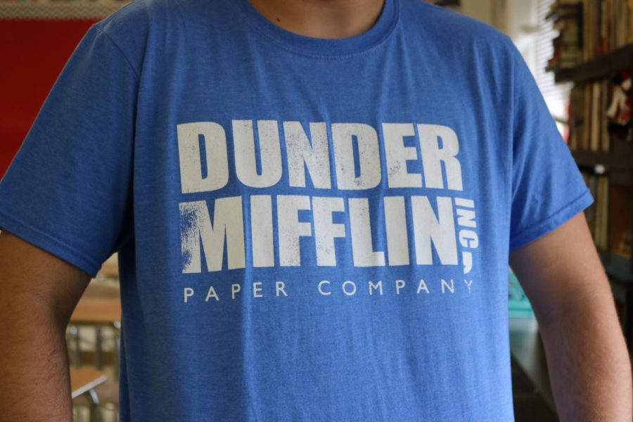 PMHS student sports a Dunder Mifflin t-shirt as an homage to the hit television series (no longer on air), The Office (U.S.).  