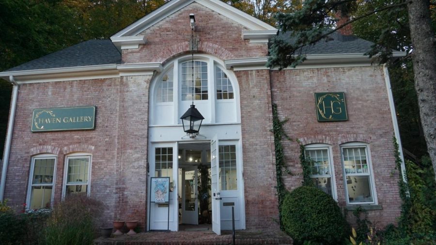 Located in the historic Carriage House Square in downtown Northport, Haven Art Gallery is home to works of art by local artists. 