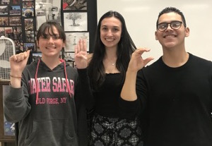 Freshman Gail Comiskey, junior Isabella Scuteri, and senior Andrés Rendon know a few words in sign language but would love to learn more. They think it would be beneficial for schools to create a sign language class to be more inclusive to people whose primary language is sign language.

