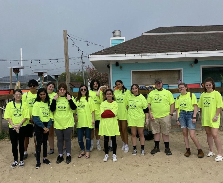 PACK club (Preventing Animal Cruelty Club) Does a Beach Clean-up at Cory Beach
