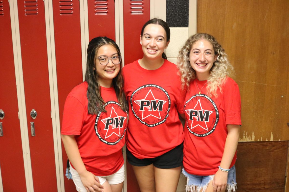 NHS spent the day welcoming incoming ninth graders and touring the building with them. 